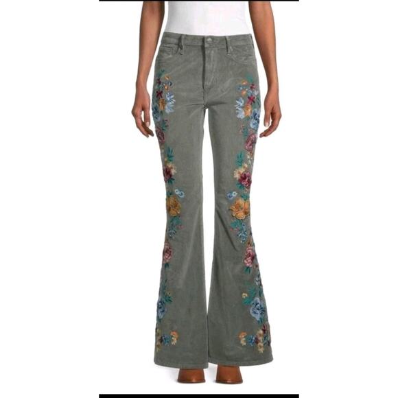 DRIFTWOOD Denim - Driftwood Women's Corduroy Embroidered Farrah Flare Leg Jeans Size 30 34" Inseam
